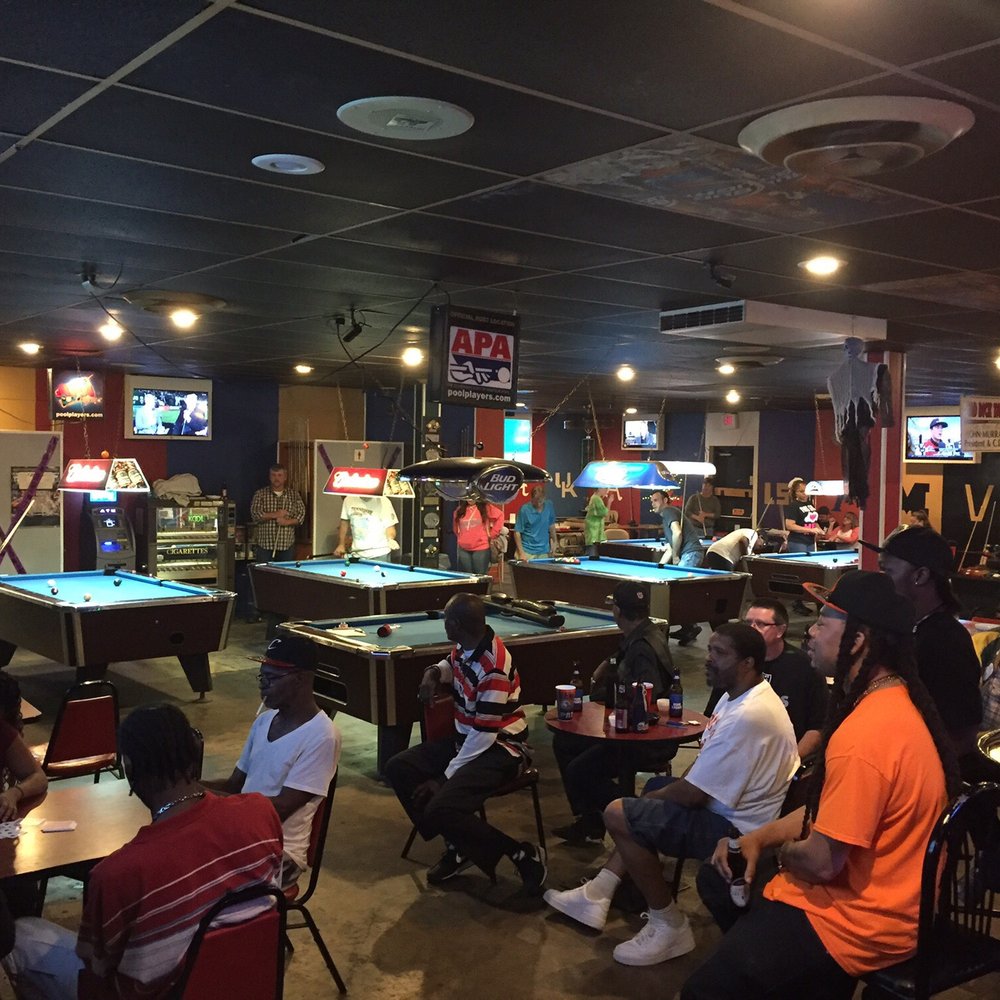 Getaway Sports Bar - a pool table and billiards - Restaurants Near Me - Memphis, Tennessee Getaway Sports Bar - a pool table and billiards - Restaurants Near Me - Memphis, Tennessee