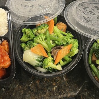 Phoenix Food Boutique - ordered from Phoenix (Rowland Heights)by Uber Eats - Chinese Near Me - Rowland Heights, California Phoenix Food Boutique - ordered from Phoenix (Rowland Heights)by Uber Eats - Chinese Near Me - Rowland Heights, California