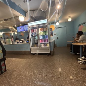 Van Leeuwen - Ice Cream & Frozen Yogurt Near Me - New York, New York Van Leeuwen - Ice Cream & Frozen Yogurt Near Me - New York, New York