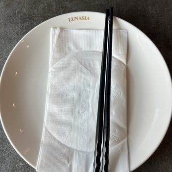 Lunasia Dim Sum House - Table Set-up - Dim Sum Near Me - Cerritos, California Lunasia Dim Sum House - Table Set-up - Dim Sum Near Me - Cerritos, California
