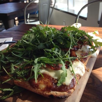 Levetto - Prosciutto pizza medium - Italian Near Me - Thornhill, Ontario