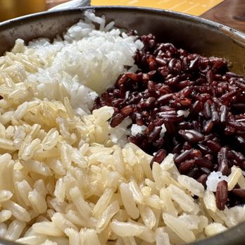 Hed 11 - Brown, black and white rice - Thai Near Me - San Francisco, California
