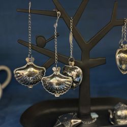 Lake Havasu City Visitor Center - Tea infused maker