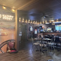 The Sheriff Burger - View of counter from table.