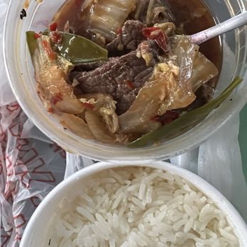 Thai Cuisine - Nua Taut (Fried Garlic Beef) with sticky rice-10/10! So flavorful - Thai Near Me - Menominee, Michigan Thai Cuisine - Nua Taut (Fried Garlic Beef) with sticky rice-10/10! So flavorful - Thai Near Me - Menominee, Michigan