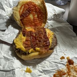 Burger Street Grille & Cafe - Bacon cheeseburger