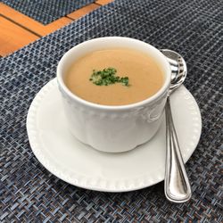 Hyannisport Club - Five onion soup