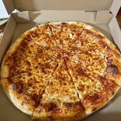 Roma Pizza - Pepperoni, 1/2 with onions