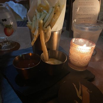 BATHTUB GIN - Updated August 2024 - 771 Photos & 1140 Reviews - 132 9th ...