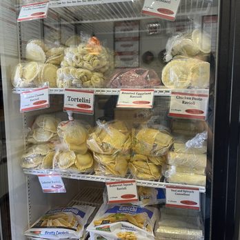 Rosanna's Pasta Shop - Fresh pasta for sale - Italian Near Me - Encinitas, California Rosanna's Pasta Shop - Fresh pasta for sale - Italian Near Me - Encinitas, California
