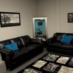 Great Vibrations Fitness - Omaha - Come in and hangout...we strive to create a relaxed but supportive community.