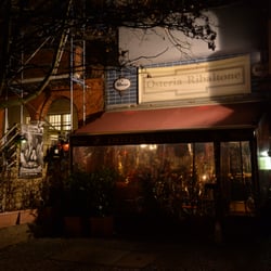 Osteria Ribaltone - Ansicht abends