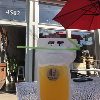 Banh Mi & Ti - Lemonade peach flavor - Vietnamese Near Me - Pittsburgh, Pennsylvania