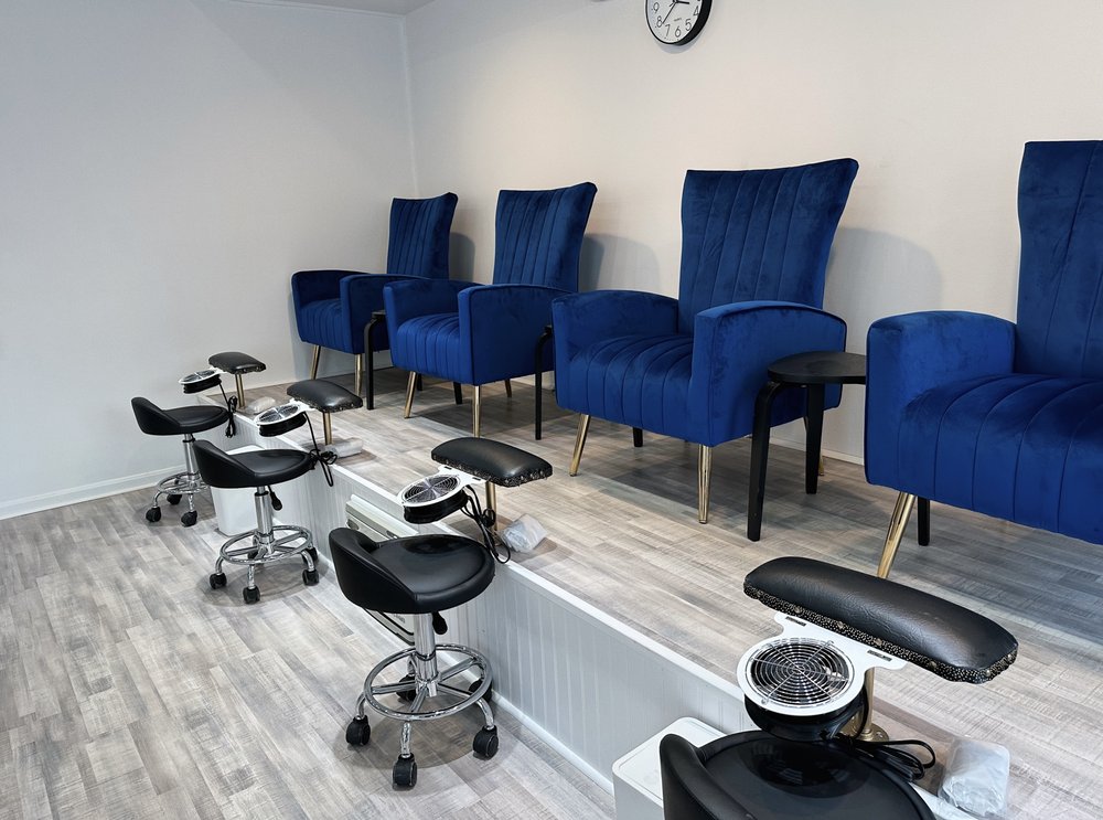 Royal Essence Skin Care and Nail Salon