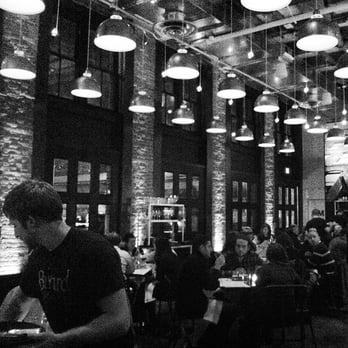 Row 34 - Seaport - Dining room - New American Near Me - Boston, Massachusetts Row 34 - Seaport - Dining room - New American Near Me - Boston, Massachusetts