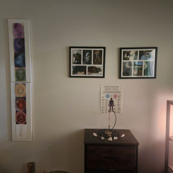 Dani's Divination - Energy healing and spiritual counseling space - Reiki Near Me - Timonium, Maryland