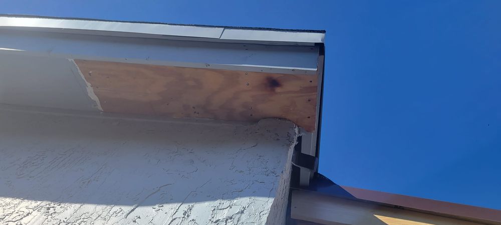 Slide of Morfez Contractor