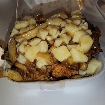 Frenchy's Poutinery - french fries with gravy - Poutineries Near Me - Windsor, Ontario