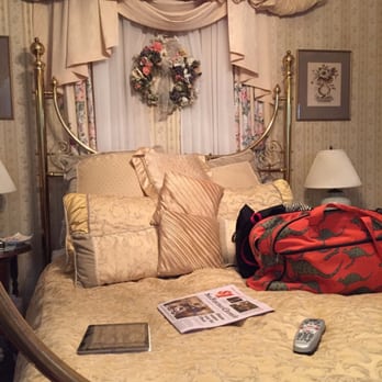 Mill Rose Inn - Hotels Near Me - Half Moon Bay, California