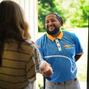 Spectrum Carpet Cleaning - greating customer - Carpet Cleaning Near Me - Frederick, Maryland