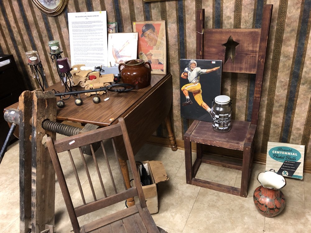 THE TREASURE TROVE Updated September 2024 223 West Main St, Ohio Hardware