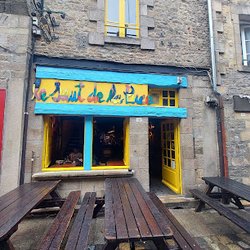 Le Saut de la Puce