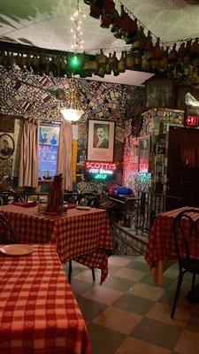 Scotti's Italian Restaurant by null