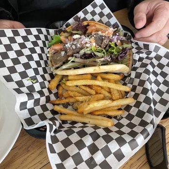 Berts Growler Garage - Beef giro - New American Near Me - Ontario, Oregon