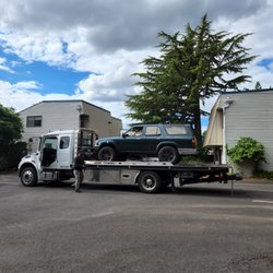 Gresham Towing