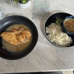 Vittata - Half chicken with rice and beans