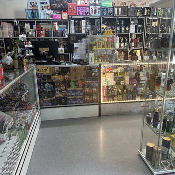 El Aguila  - Cosmetics & Beauty Supply Near Me - Sutter Creek, California