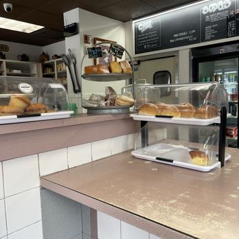 Diana Bakery - Bakeries Near Me - Miami, Florida