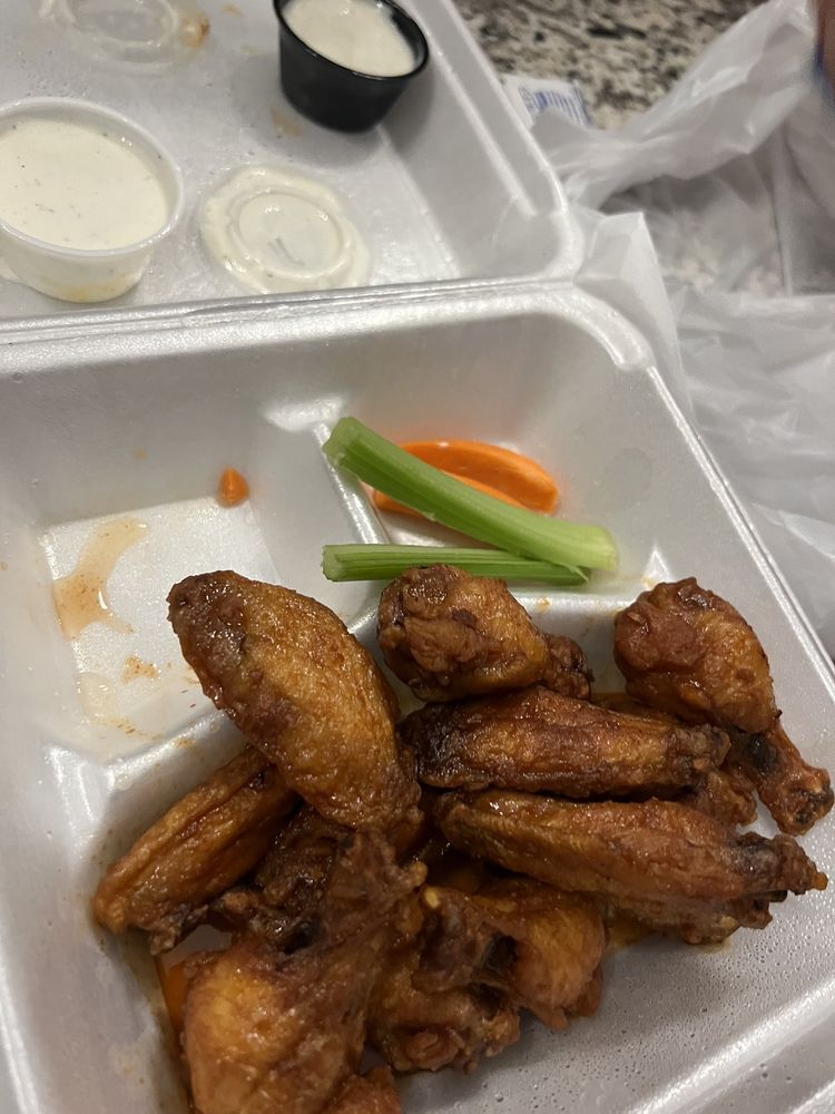 VOODOO WING Updated October 2024 299 Photos & 593 Reviews 6728 W
