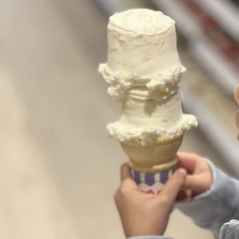 Rite Aid - Pineapple Coconut Ice-Cream. - Drugstores Near Me - Glendale, California