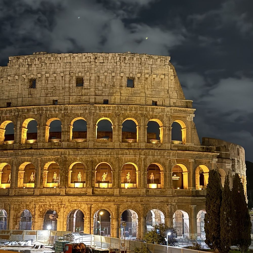 Colosseo - Local Flavor Near Me - Rome, RM