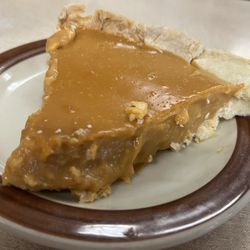 Pay’s Cafe - Butterscotch cream homemade pie