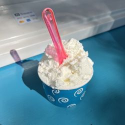 Gelato Joy Café - Sweet cream - small