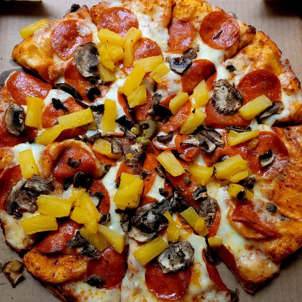 Shakey's Pizza Parlor - Pizza pie with pepperoni, pineapples, and mushrooms. - Pizza Near Me - Chino, California Shakey's Pizza Parlor - Pizza pie with pepperoni, pineapples, and mushrooms. - Pizza Near Me - Chino, California