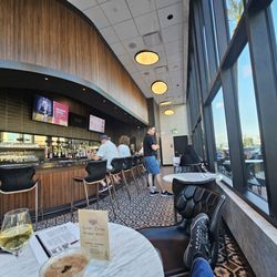 Wine on Water Street - The inside area