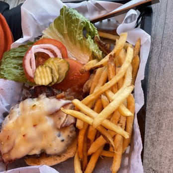 River Deck - Boathouse Burger - Seafood Near Me - New Smyrna Beach, Florida River Deck - Boathouse Burger - Seafood Near Me - New Smyrna Beach, Florida