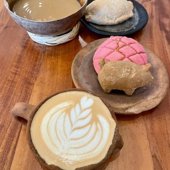 Xaman Cafe - Café de Olla, Cajeta Mocha and sweet bread. - Cafes Near Me - Dallas, Texas