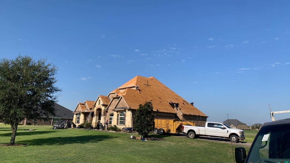 Slide of R&S Roofing