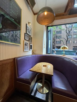 Rocco's Sports & Rec by null