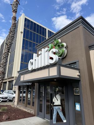 Chili's Grill & Bar by null