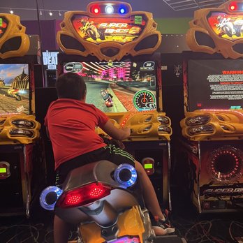 Game Time - Super bikes 2 - Arcades Near Me - Houston, Texas