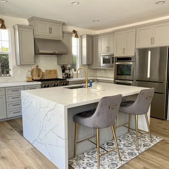 JV Cabinets - Beautiful Kitchen Reface #kitchenreface - Cabinetry Near Me JV Cabinets - Beautiful Kitchen Reface #kitchenreface - Cabinetry Near Me