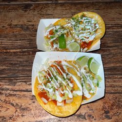 Papi's Taco's - Fish and shrimp tacos