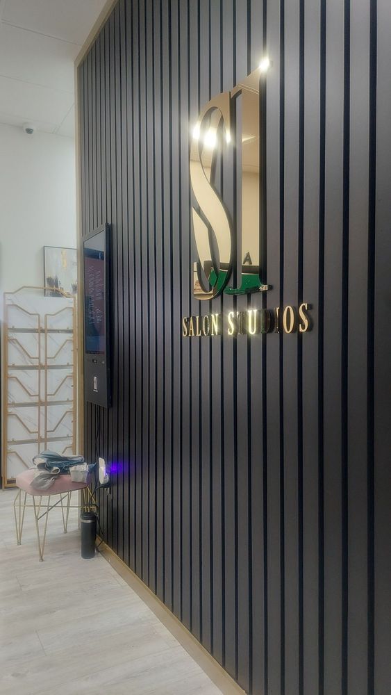 SD Salon Studios Logo