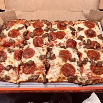Jet's Pizza - Pizza Near Me - Cary, North Carolina Jet's Pizza - Pizza Near Me - Cary, North Carolina