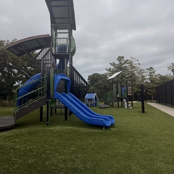 Oaklane Park - Playground - Parks Near Me - Northbrook, Illinois Oaklane Park - Playground - Parks Near Me - Northbrook, Illinois